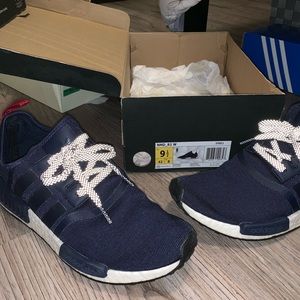 NMD R1 navy / dark pink Size 9.5